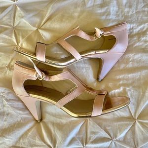 Bandolino Shoes Blush Colored w/Rose Gold